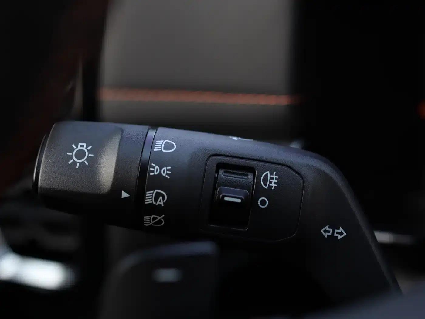 Ranger 2023 Model 4WD Automatic Gasoline — миниатюра 38