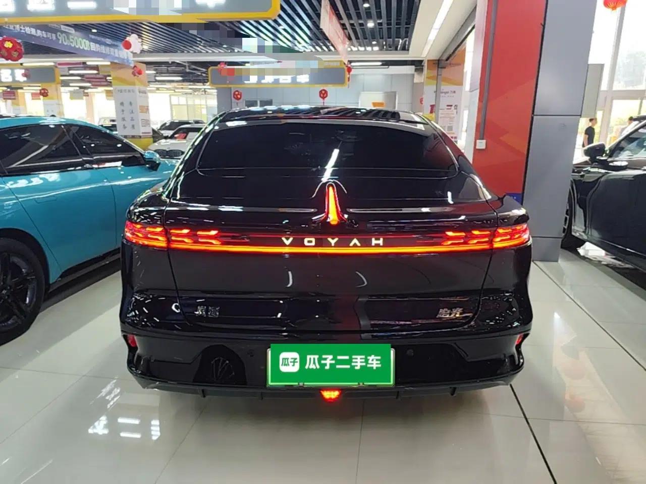 VOYAH PASSION 2024 PHEV Four-Wheel Drive Ultra-Long Range Flagship Model — миниатюра 5
