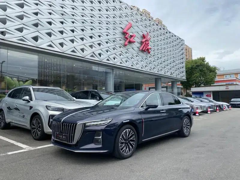 Hongqi H5 2023 2.0T Automatic Intelligent Flagship Edition — миниатюра 1