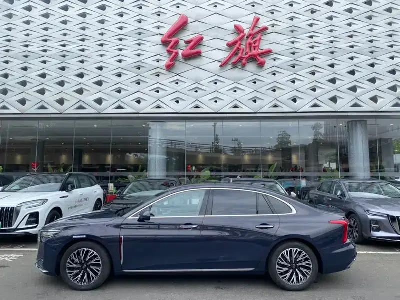 Hongqi H5 2023 2.0T Automatic Intelligent Flagship Edition — миниатюра 3