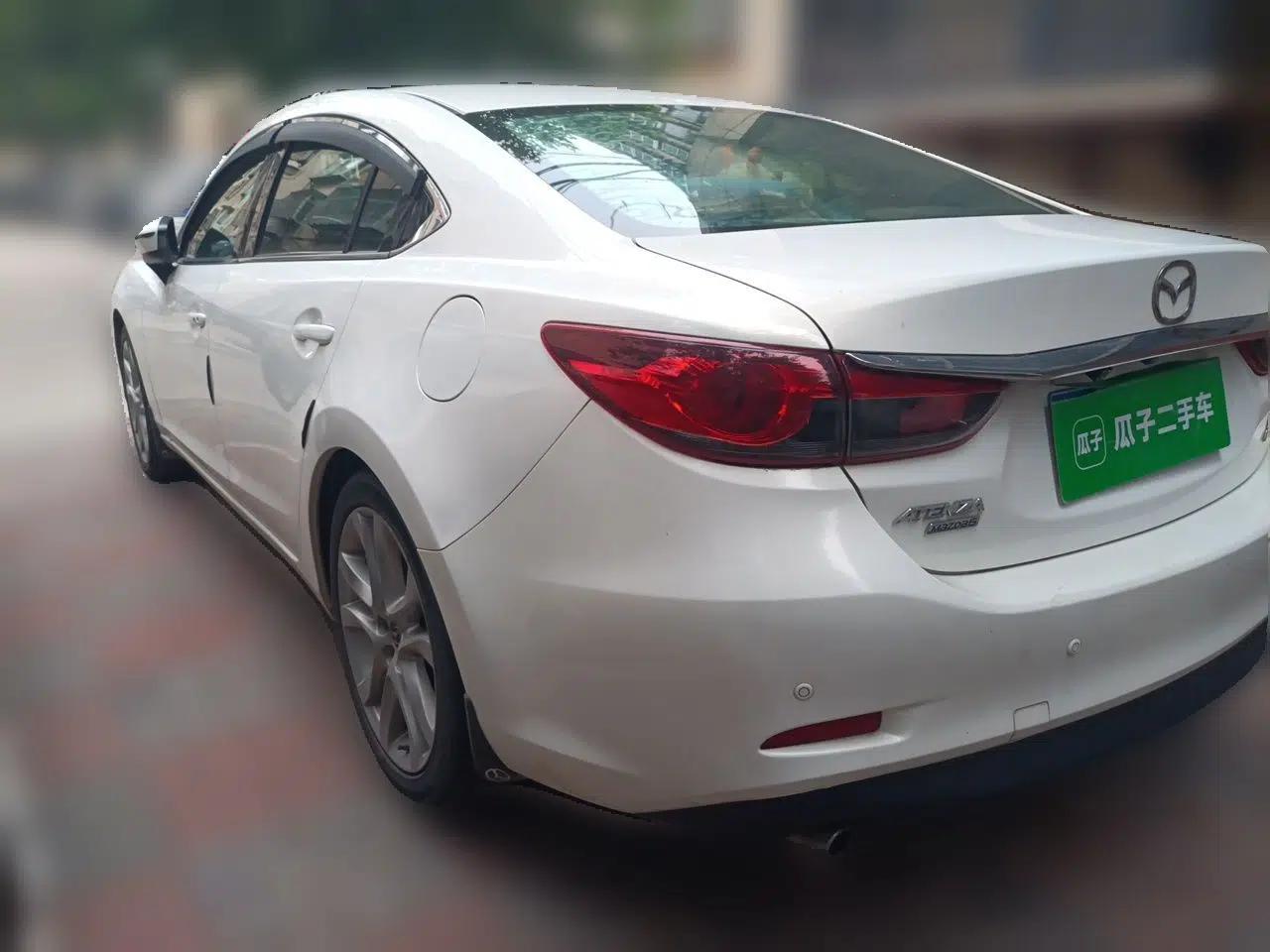 Mazda Atenza 2014 2.5L Blue Sky Prestige Edition — миниатюра 4