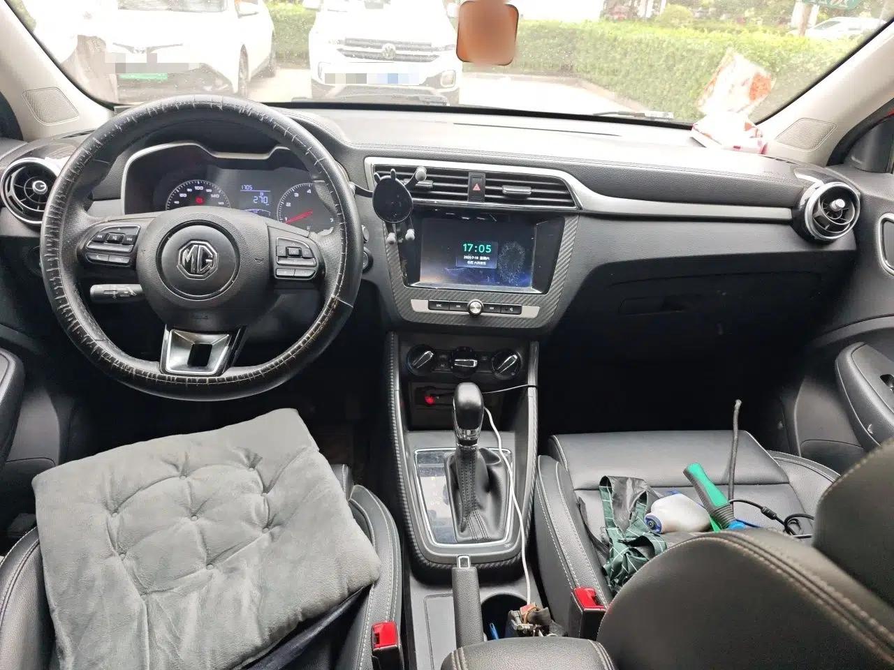 MG ZS 2018 1.5L Automatic Elite Edition China V Standard — миниатюра 9