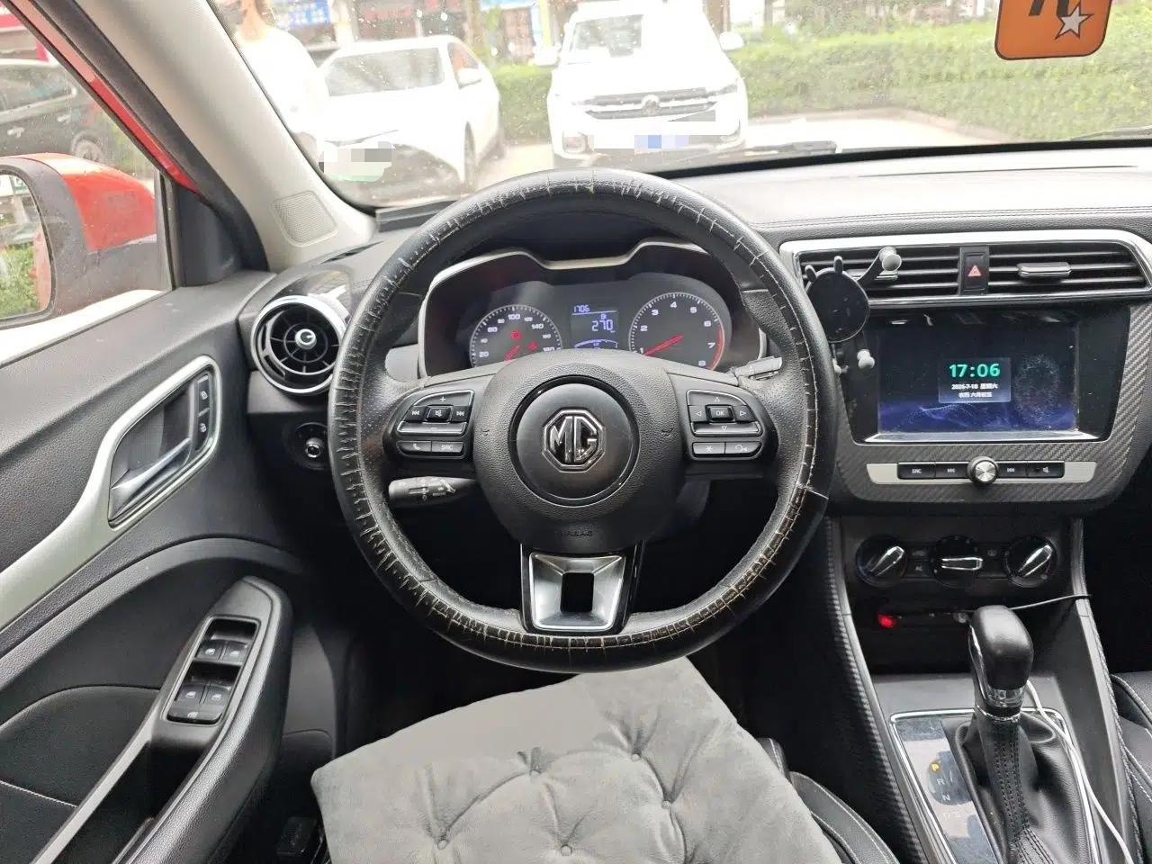 MG ZS 2018 1.5L Automatic Elite Edition China V Standard — миниатюра 10