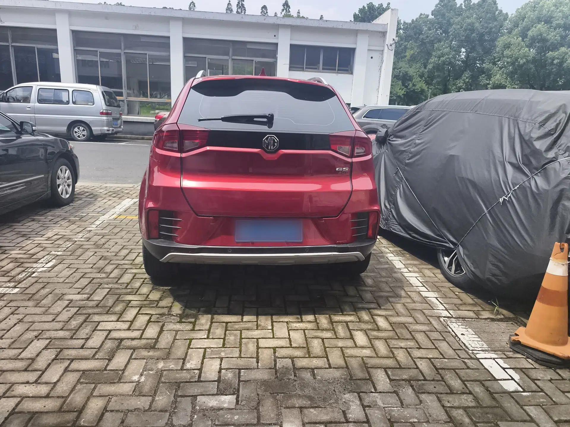 MG GS 2017 20T Manual Luxury Edition — миниатюра 3