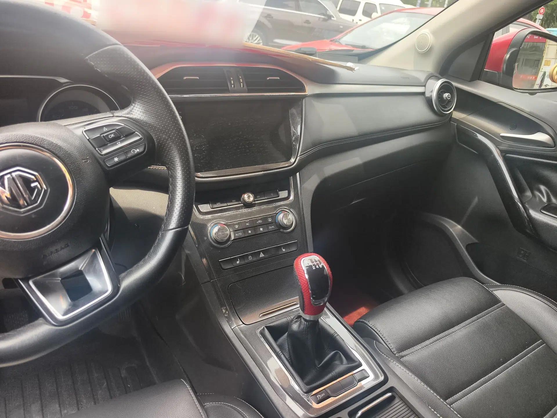 MG GS 2017 20T Manual Luxury Edition — миниатюра 10