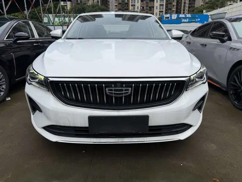 Geely Emgrand 2022 4th Generation 1.5L CVT Luxury Edition — миниатюра 2
