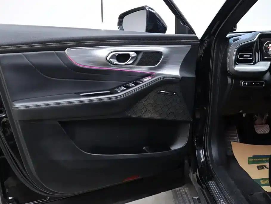 Trumpchi GS8 2022 Navigator Series 2.0TGDI 2WD Luxury Intelligent Connected Edition (7-seater) — миниатюра 10