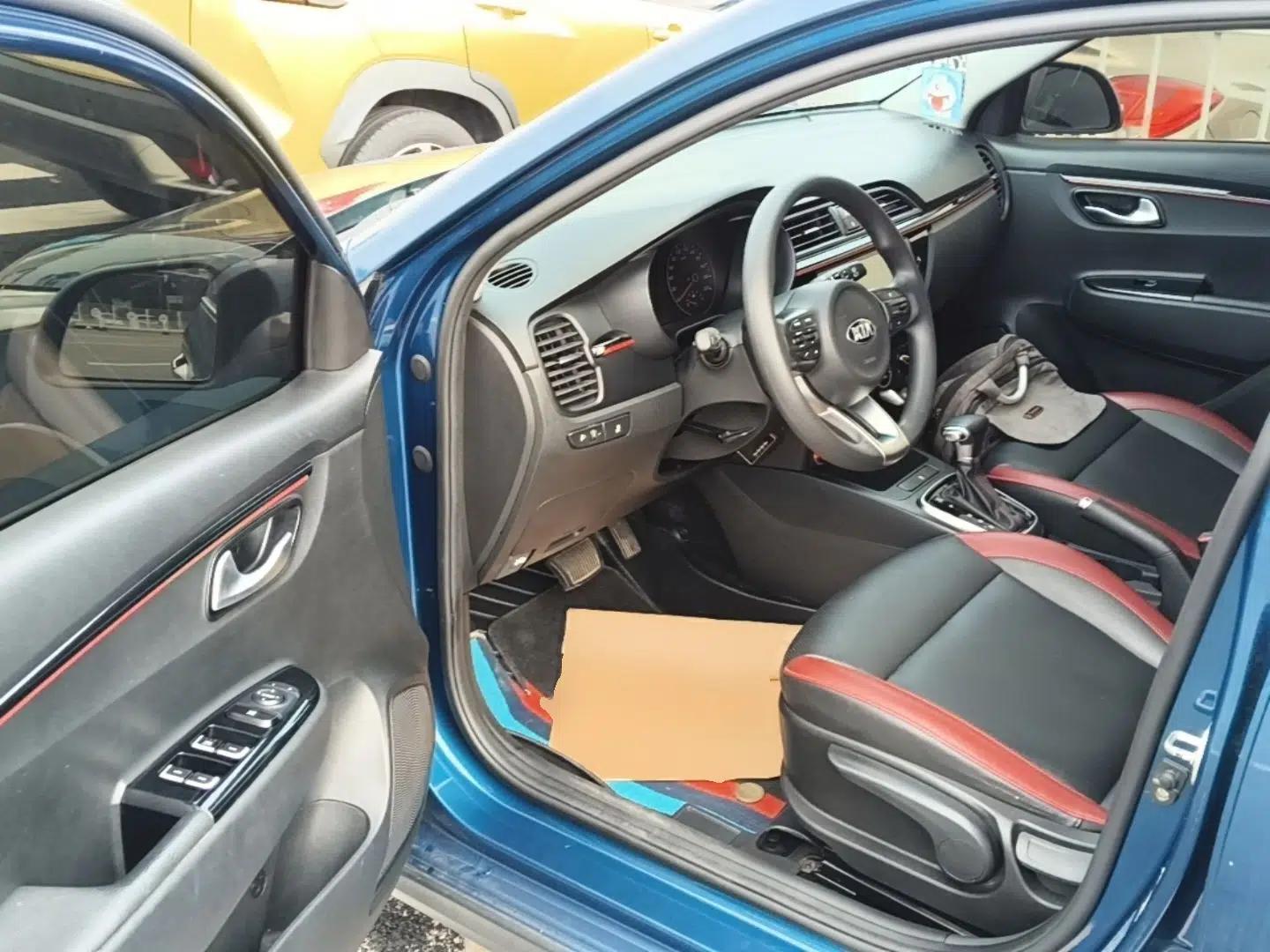 Kia KX Cross 2017 1.4L AT GLS — миниатюра 18