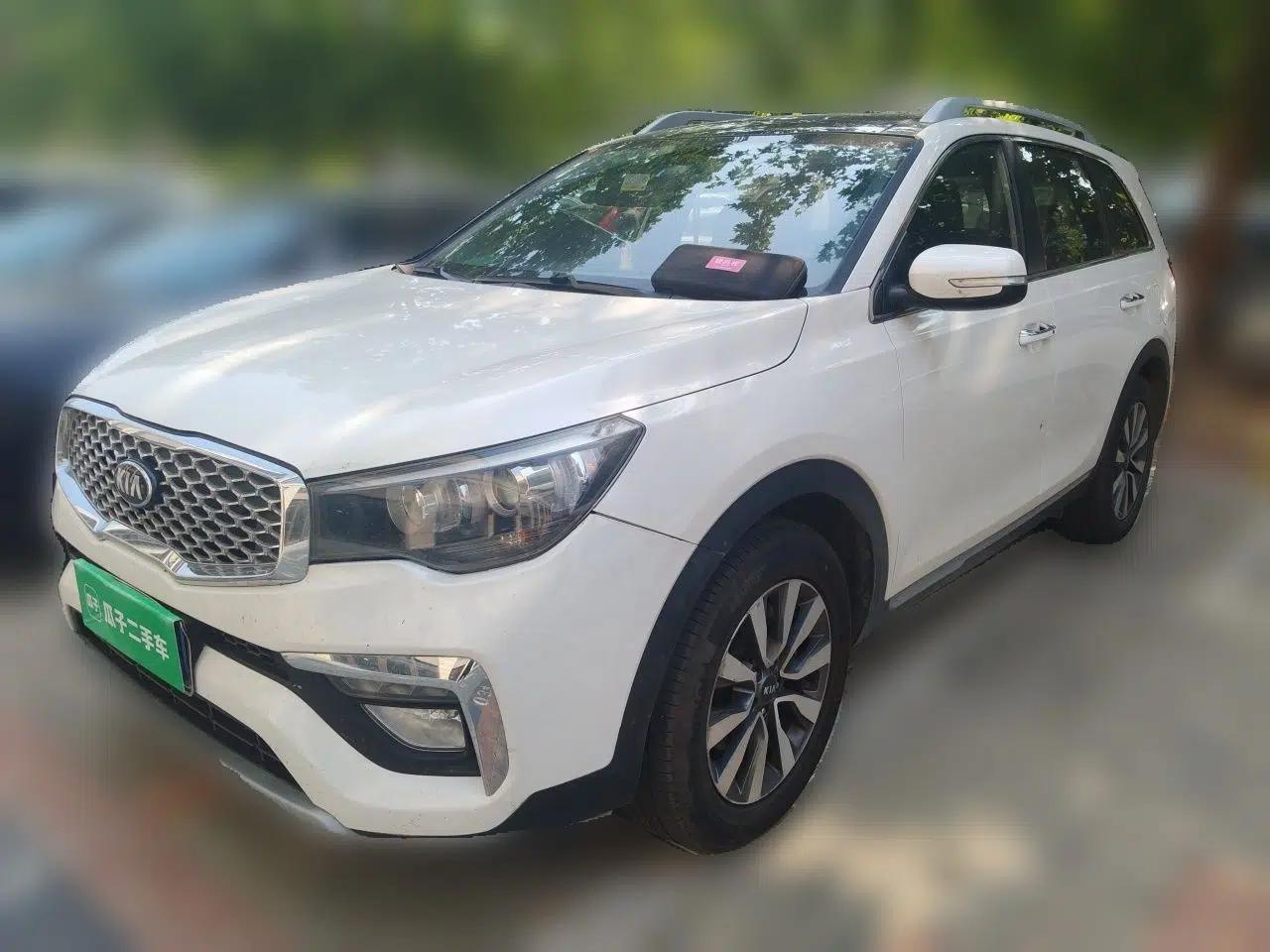 Kia KX7 2017 2.0T Automatic Two-Wheel Drive GLS 7-Seater — миниатюра 1