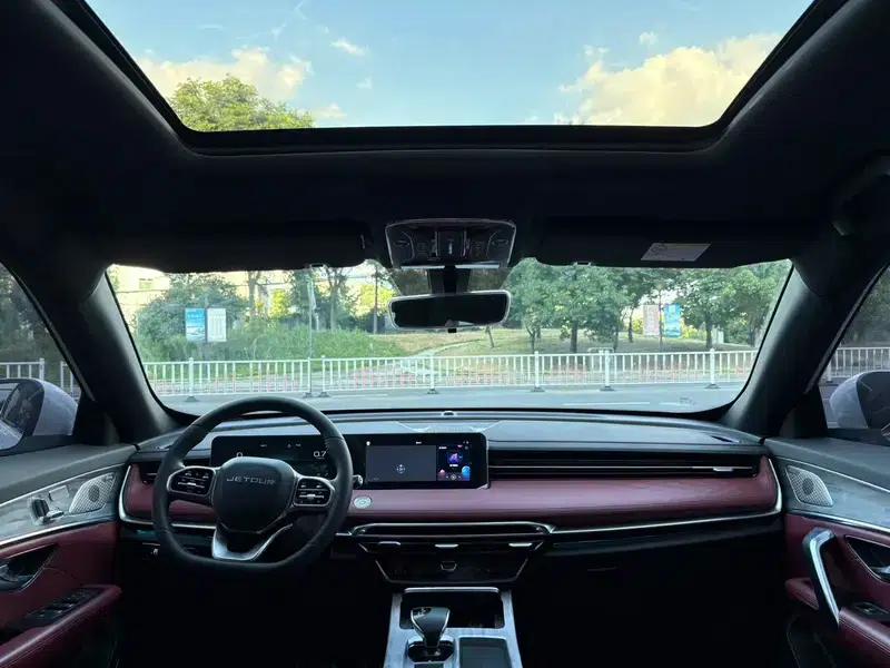 Jetour X70 PLUS 2023 1.6T DCT Strongman PRO 7-seater — миниатюра 7
