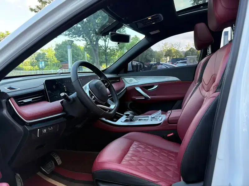 Jetour X70 PLUS 2023 1.6T DCT Strongman PRO 7-seater — миниатюра 8