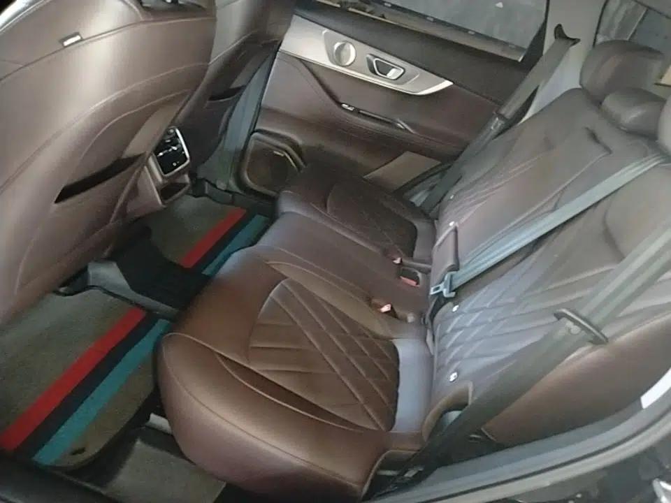 Chery Tiggo 8 PRO 2024 Champion Edition 390T Two-Wheel Drive Peak Version 7 Seats — миниатюра 20