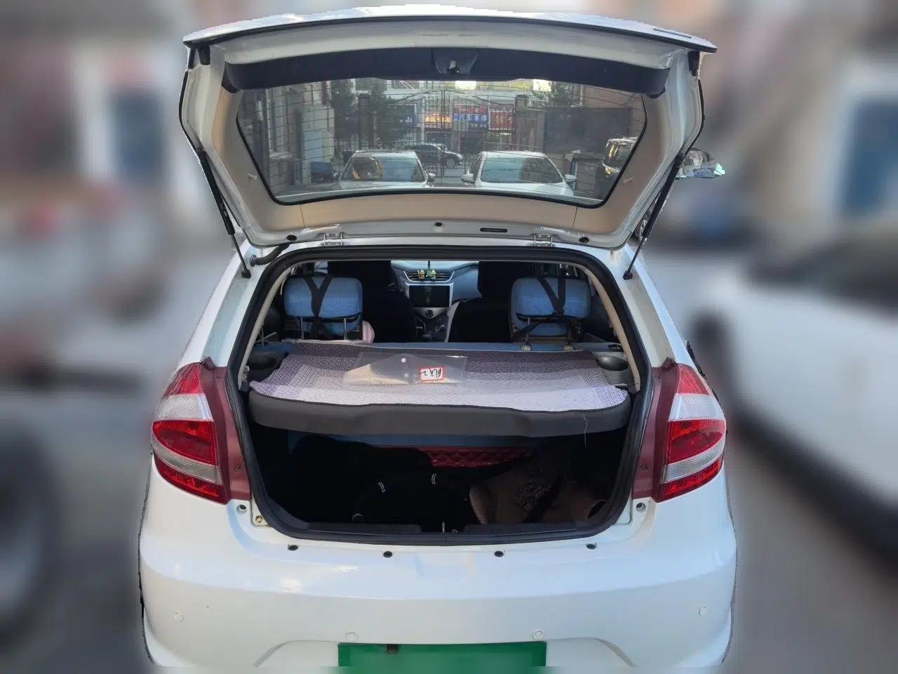 Chery Fengyun 2 2015 1.5L Manual New Edition — миниатюра 19