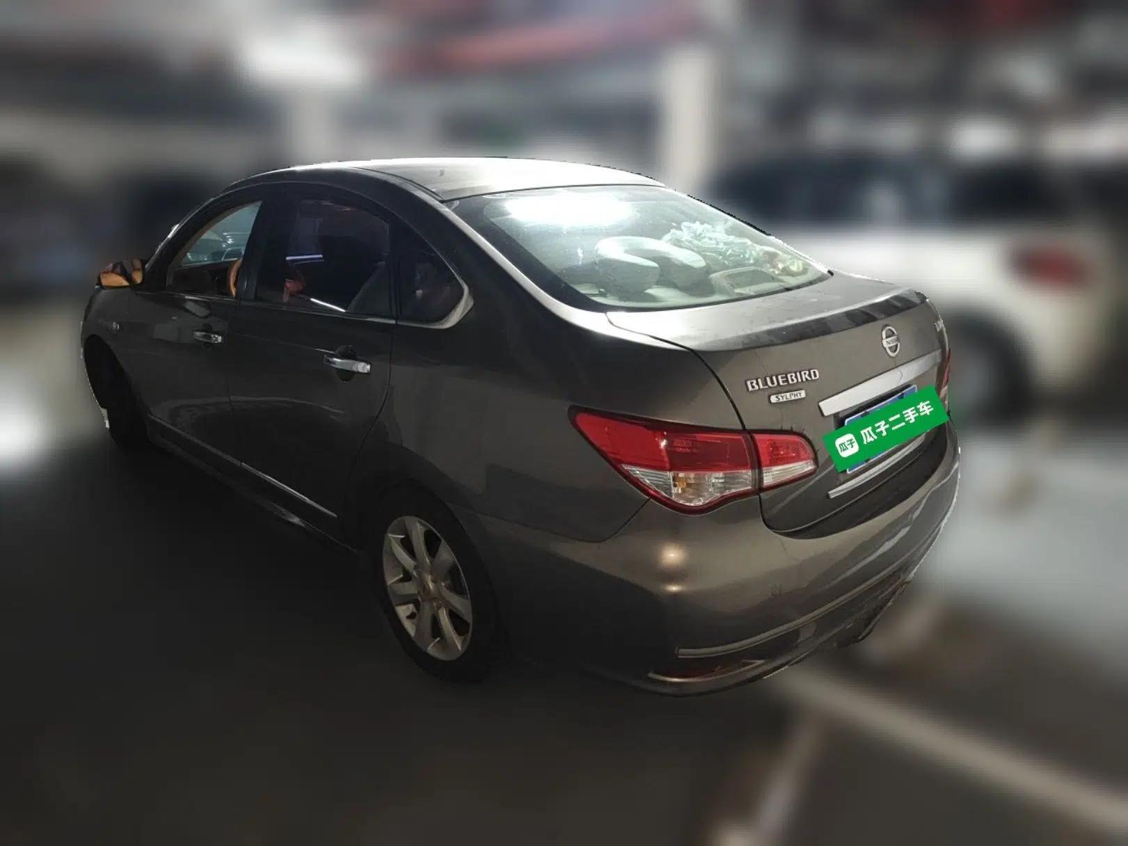 Nissan Sylphy 2009 1.6XE Automatic Comfort Edition — миниатюра 4