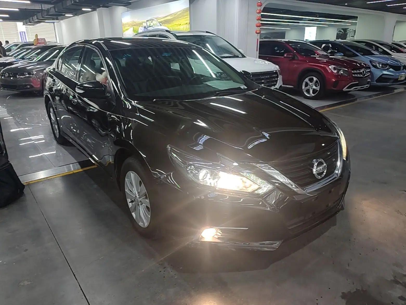 Nissan Teana 2016 Revised Version 2.0L XL Comfort Edition — миниатюра 3