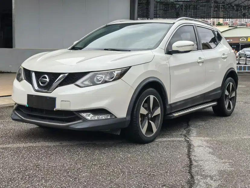 Nissan Qashqai 2017 2.0L CVT Smart Enjoyment Version China V Standard — миниатюра 1