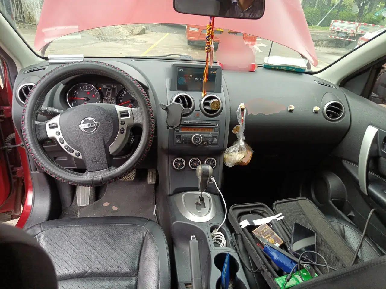 Nissan Qashqai 2012 2.0 XV LE CVT 2WD — миниатюра 9