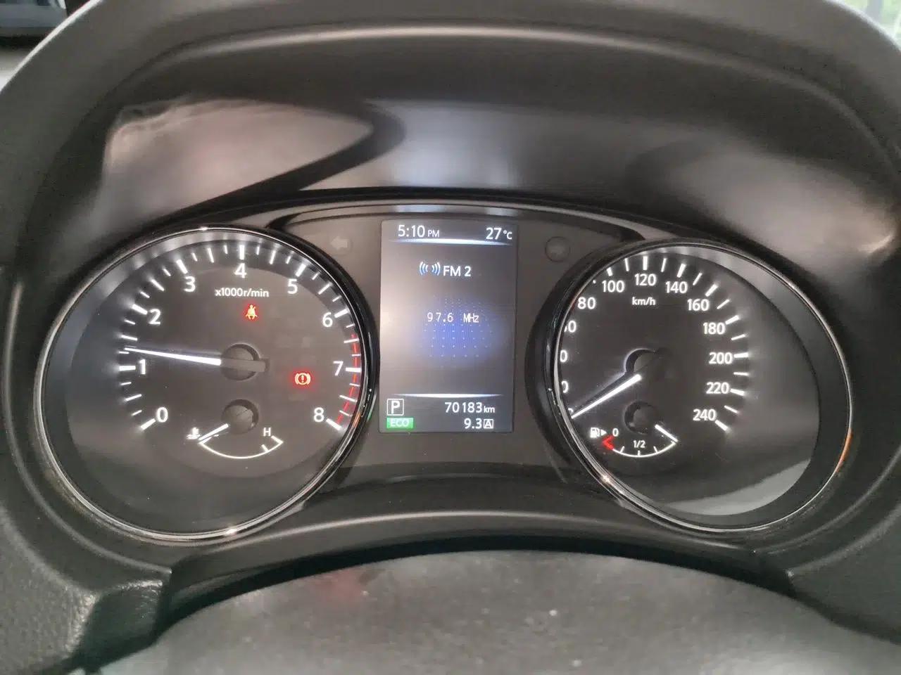 Nissan Qashqai 2017 2.0L CVT Elite Edition China V Standard — миниатюра 8