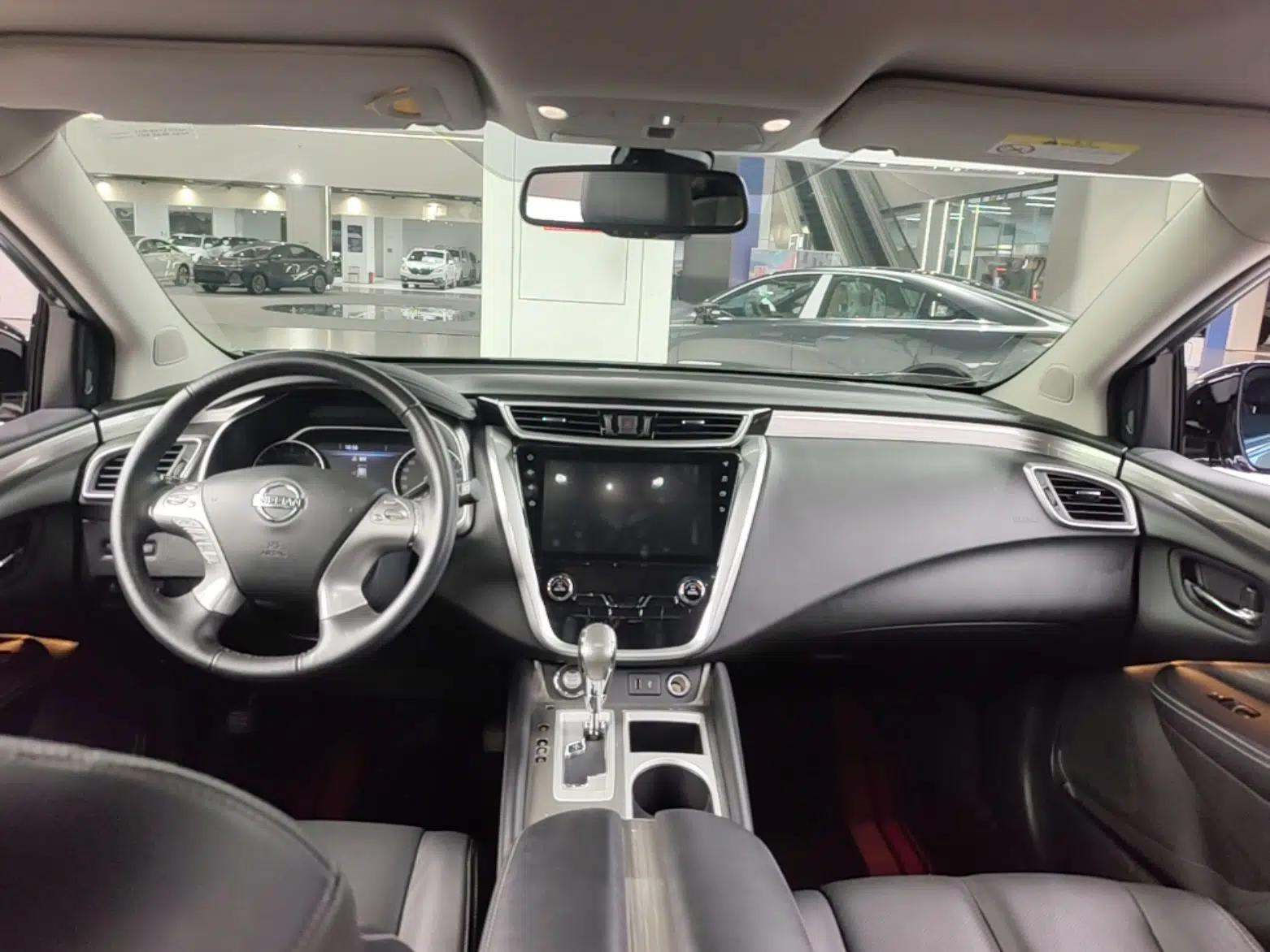Nissan Murano 2021 2.5L XL Two-Wheel Drive Smart Connect Luxury Edition — миниатюра 17