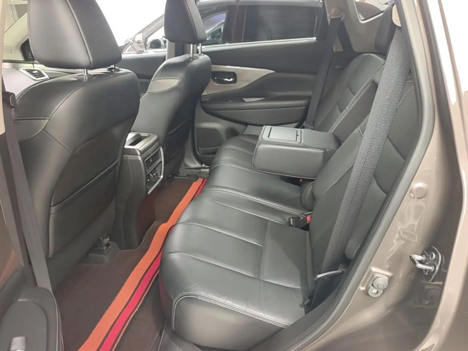 Nissan Murano 2021 2.5L XL Two-Wheel Drive Smart Connect Luxury Edition — миниатюра 25