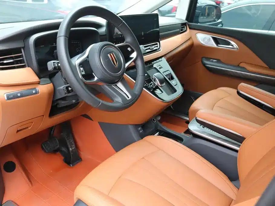 Hongqi HQ9 PHEV 2024 2.0T AWD Business Edition — миниатюра 10