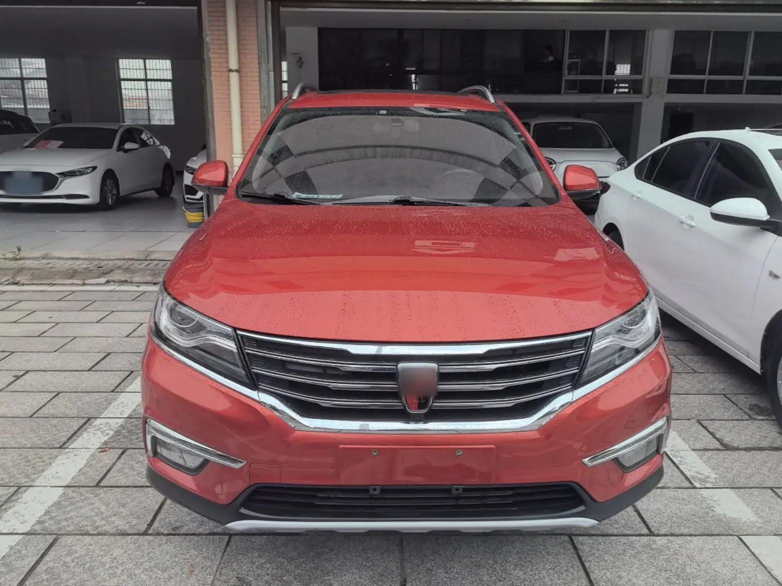 Roewe RX5 2016 20T Two-Wheel Drive Automatic Internet Smart Edition — миниатюра 2
