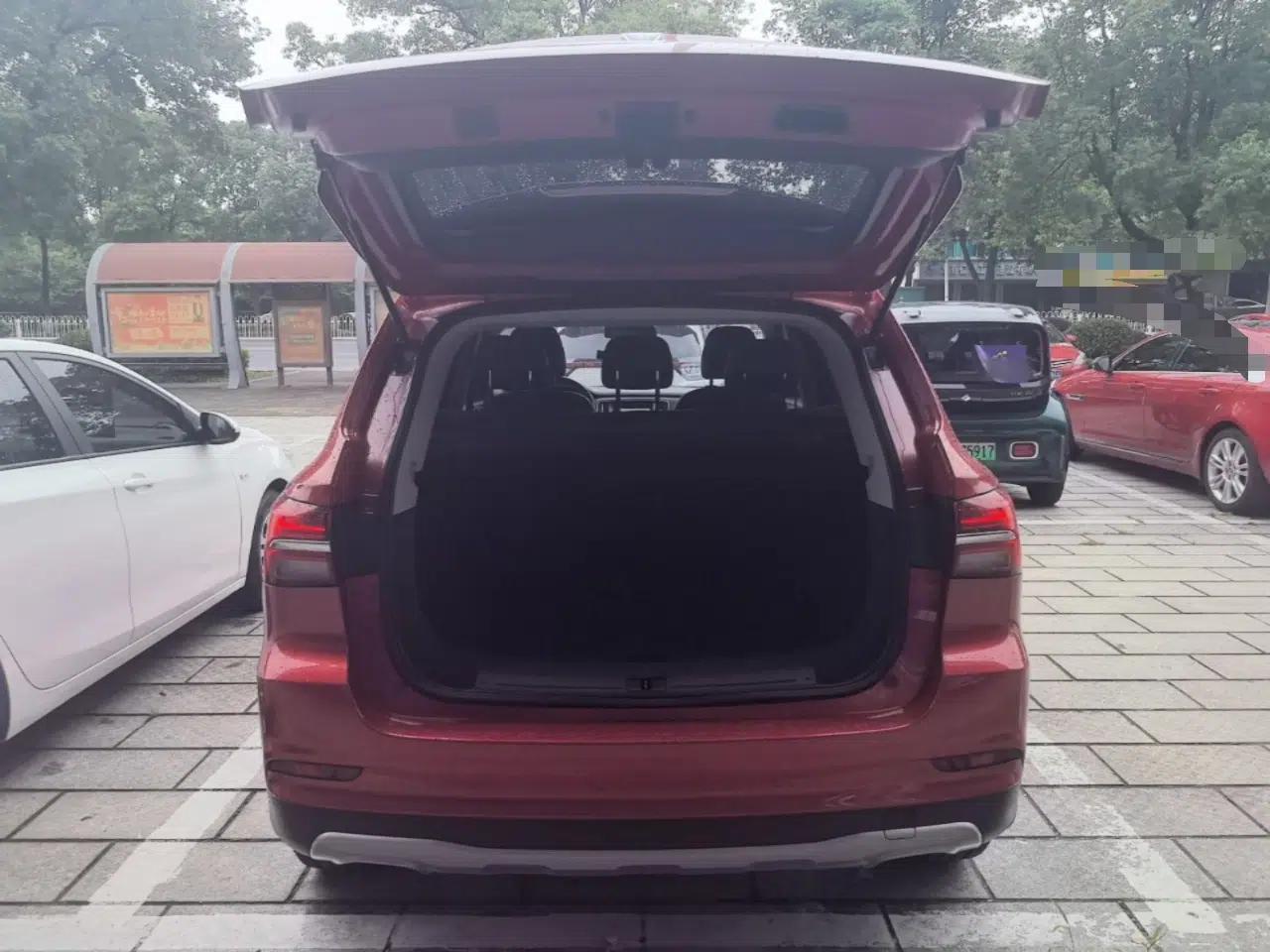 Roewe RX5 2016 20T Two-Wheel Drive Automatic Internet Smart Edition — миниатюра 22