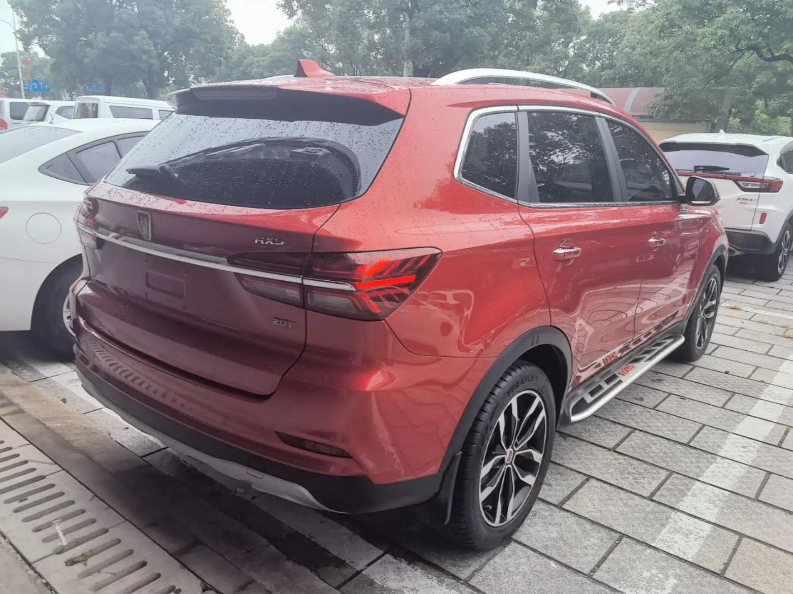 Roewe RX5 2016 20T Two-Wheel Drive Automatic Internet Smart Edition — миниатюра 6