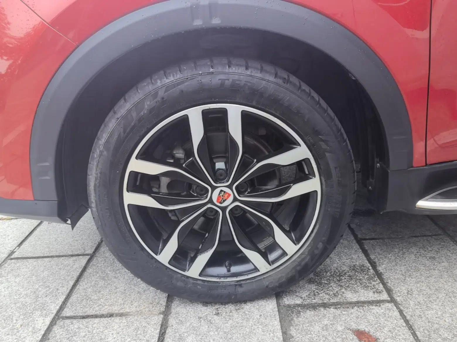 Roewe RX5 2016 20T Two-Wheel Drive Automatic Internet Smart Edition — миниатюра 10