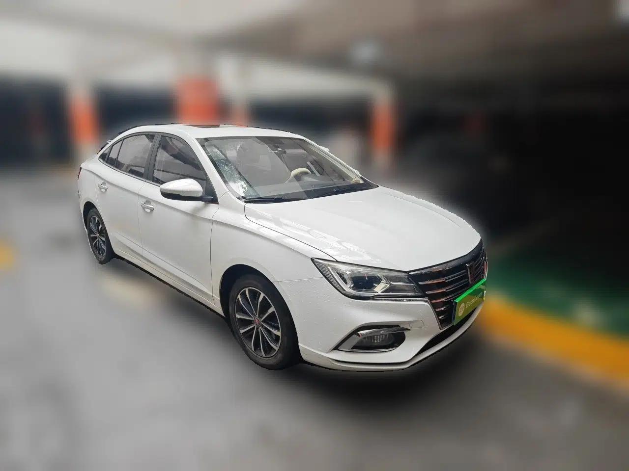 Roewe i5 2020 1.5L Manual 4G Connect Leehao Flagship Edition — миниатюра 3