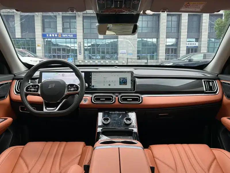 Jetour Mountain & Sea L7 2025 1.5TD DHT Comfort Edition — миниатюра 8
