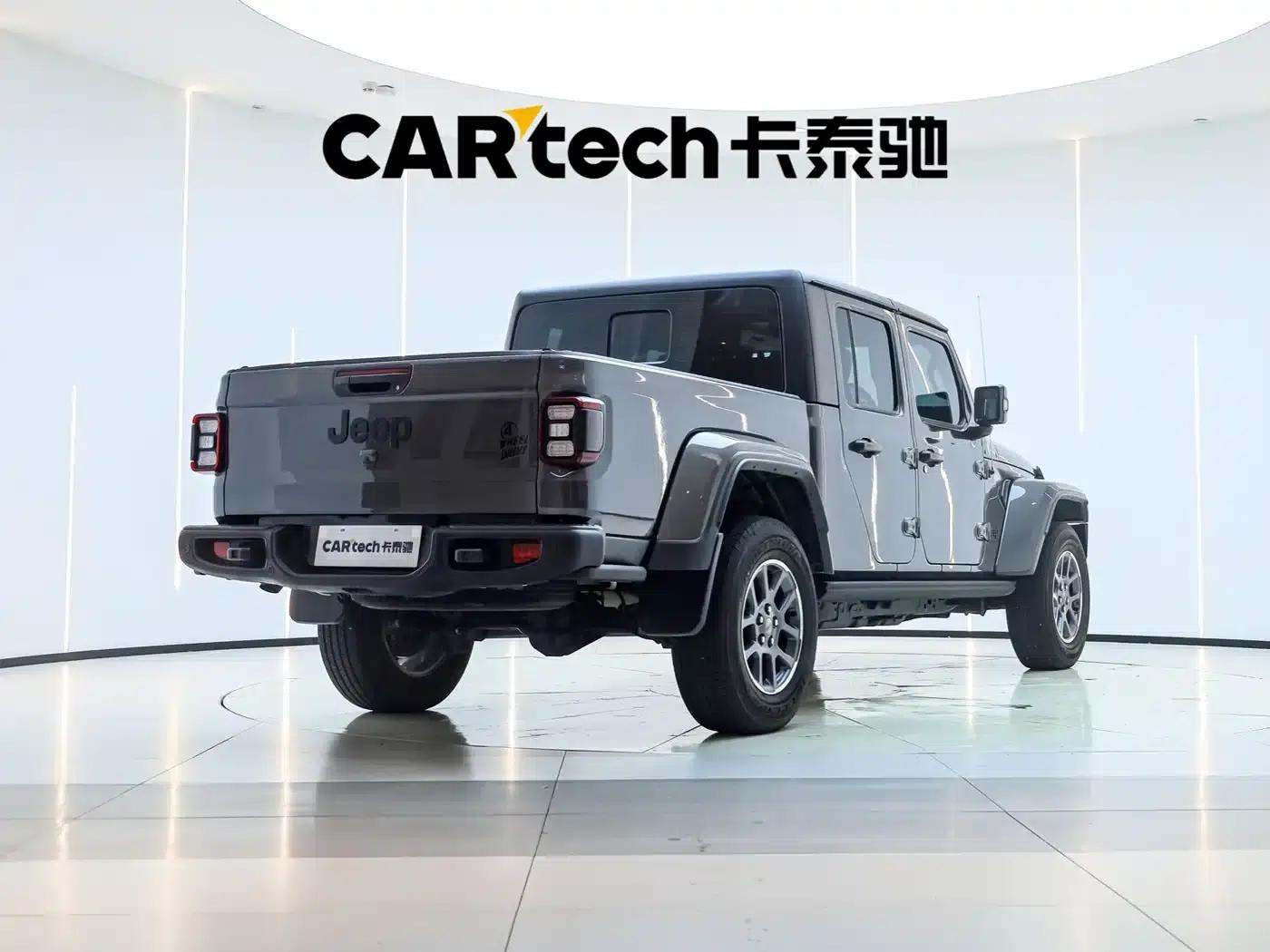 Gladiator 2022 3.6L First Edition — миниатюра 3