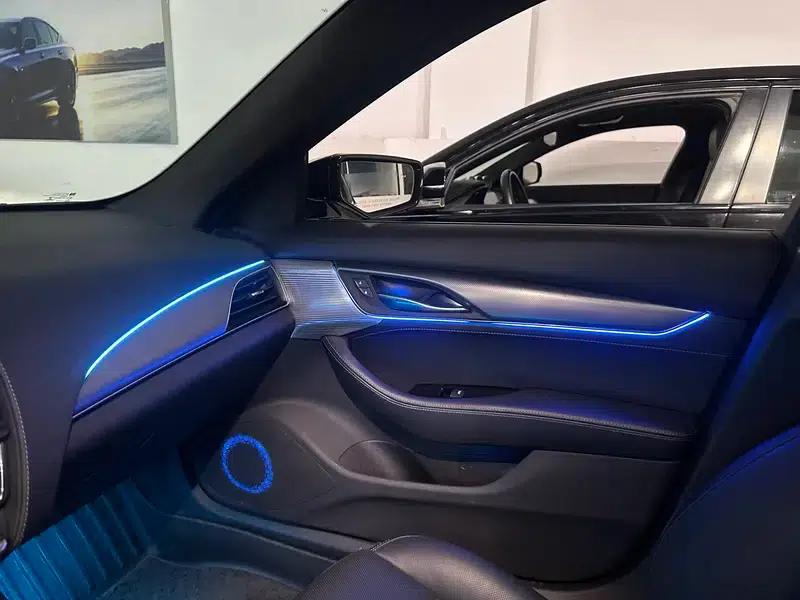 2022 Cadillac CT5 28T Luxury — миниатюра 10