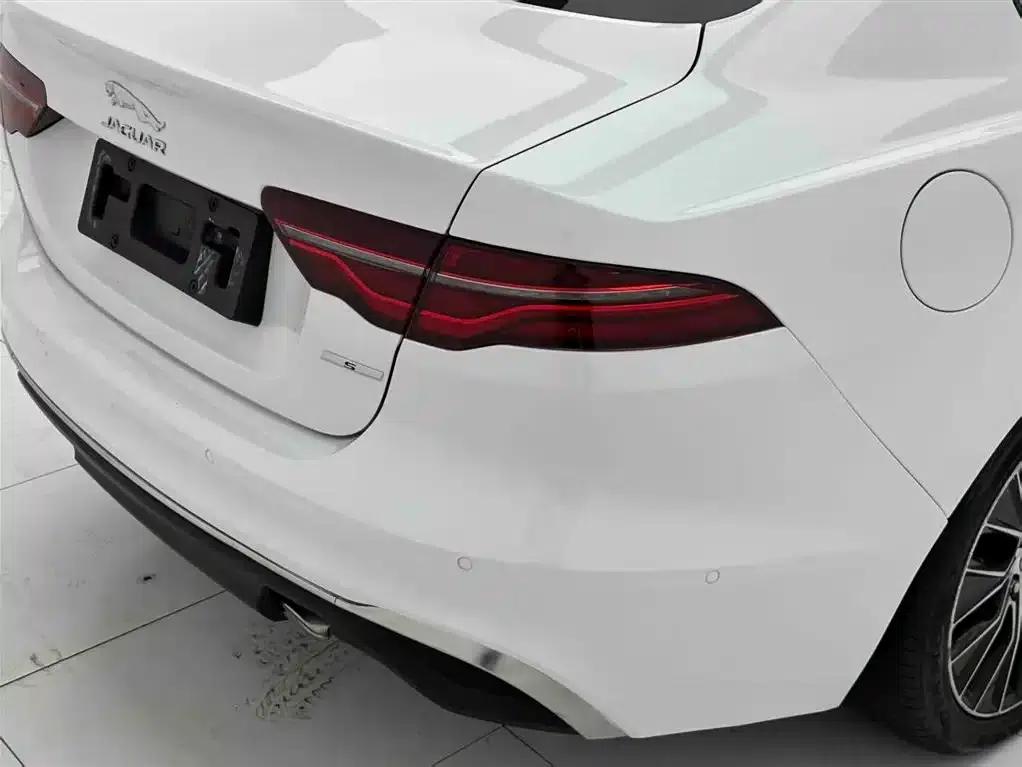 Jaguar XEL 2020 2.0T 200PS S Progressive Elegance Edition — миниатюра 8