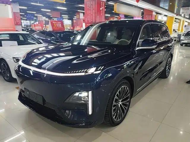 Deepal S09 2025 Four-Wheel Drive Ultra+ Custom Edition
