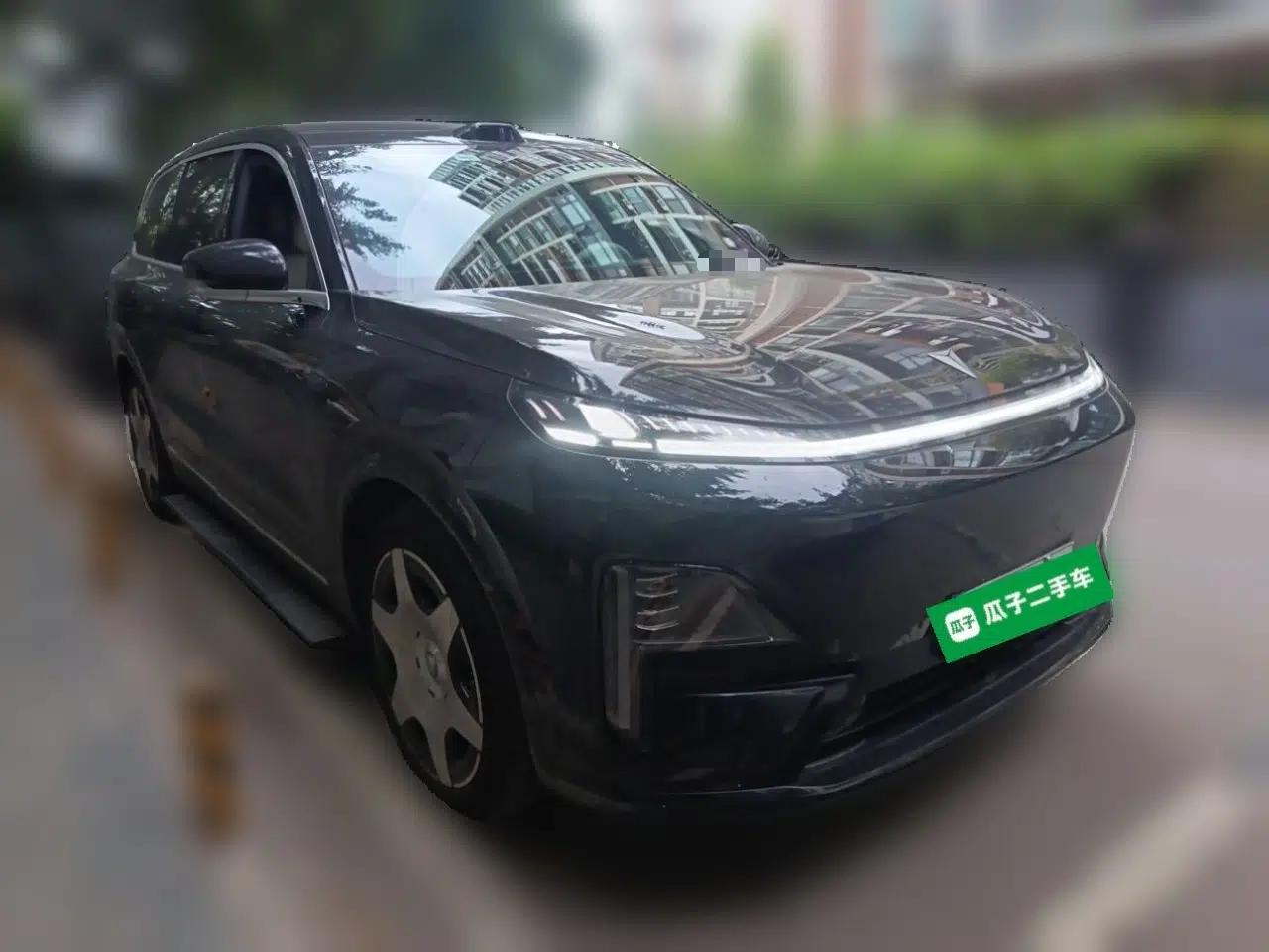 Deepal S09 2025 Model, Four-Wheel Drive, High-End Customization Version, with LiDAR, 6 Seats (Domestic Market Vehicle) — миниатюра 3