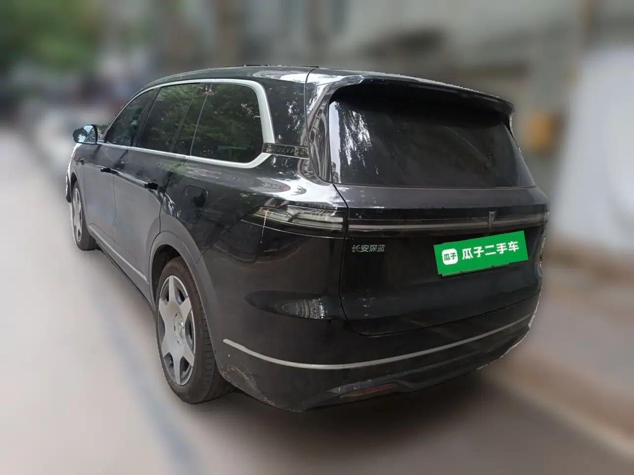 Deepal S09 2025 Model, Four-Wheel Drive, High-End Customization Version, with LiDAR, 6 Seats (Domestic Market Vehicle) — миниатюра 4