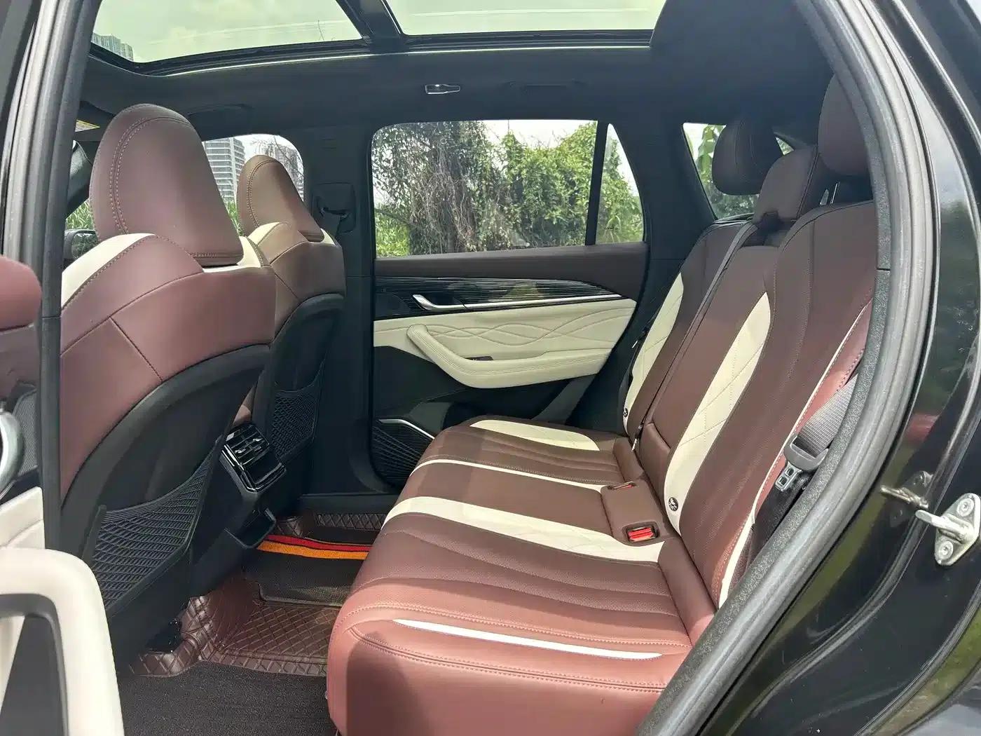 Geely Xingyue L 2024 2.0TD DCT EVO 2WD Premium Edition — миниатюра 8