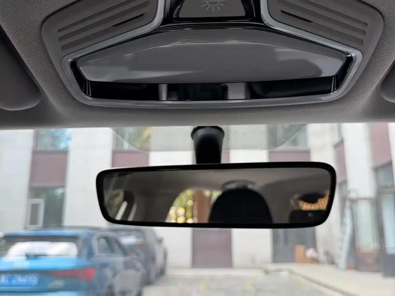 Geely Emgrand 2023 4th Generation Champion Edition 1.5L CVT Premium — миниатюра 14