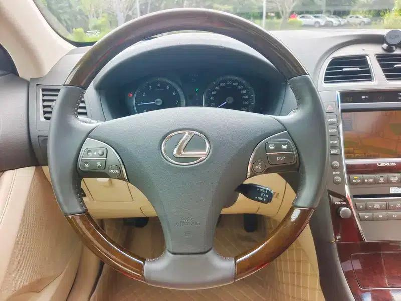 Lexus ES 2010 240 Luxury Edition — миниатюра 16