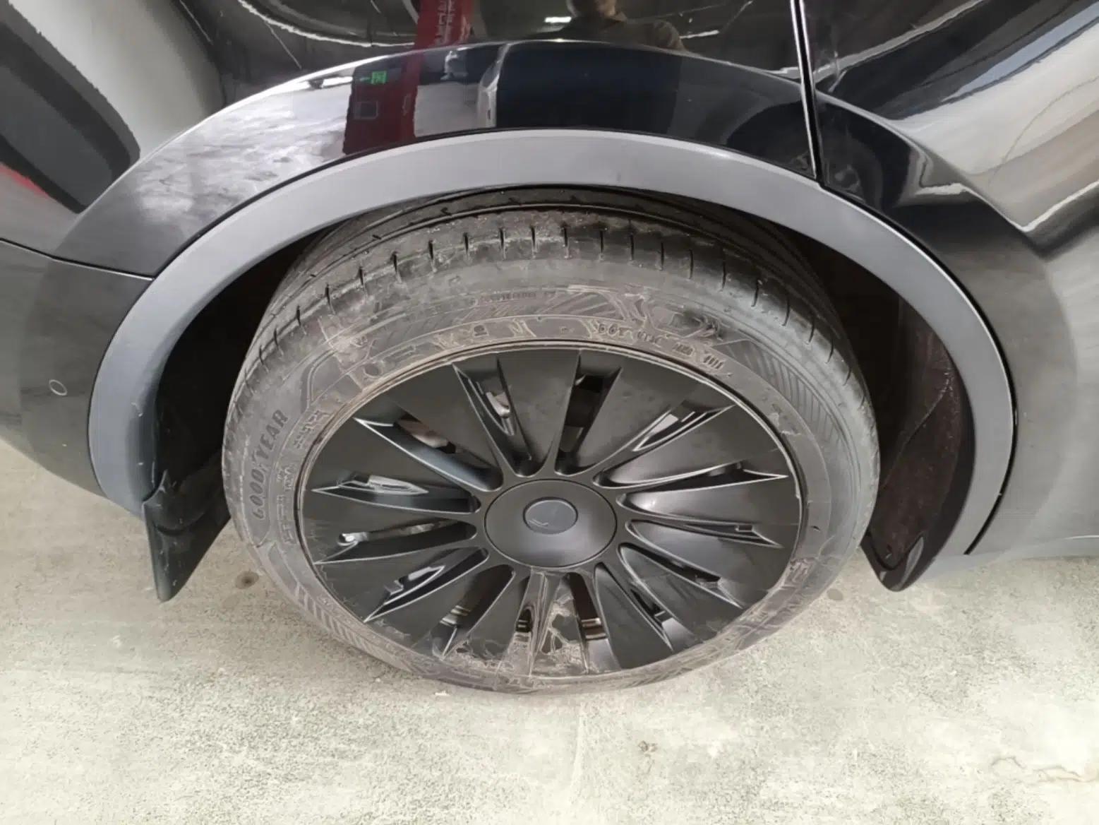 Tesla Model Y 2022 Revised Version Rear-Wheel Drive — миниатюра 11