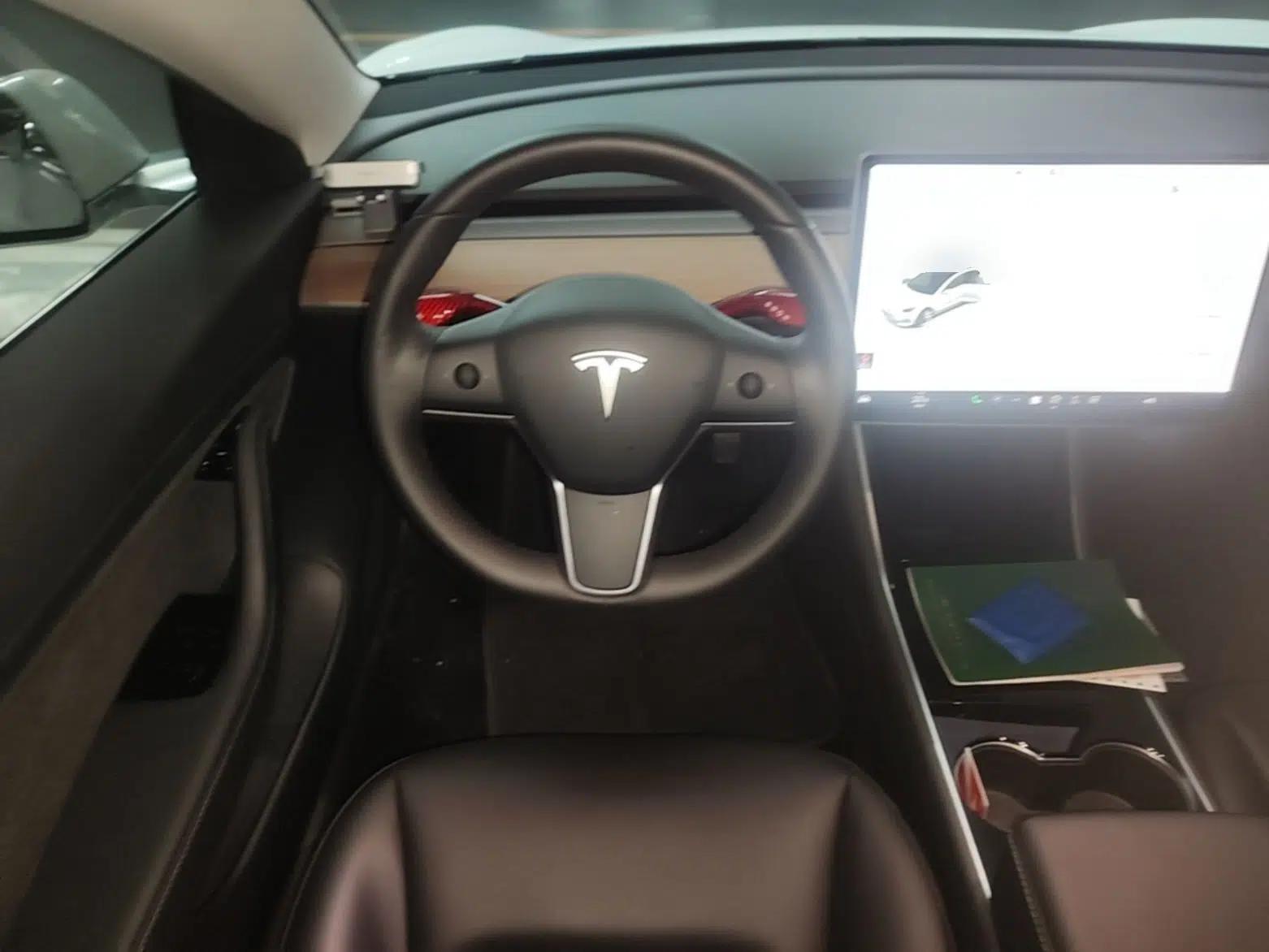 Tesla Model 3 2020 Refreshed Version Long-Range Rear-Wheel Drive — миниатюра 10