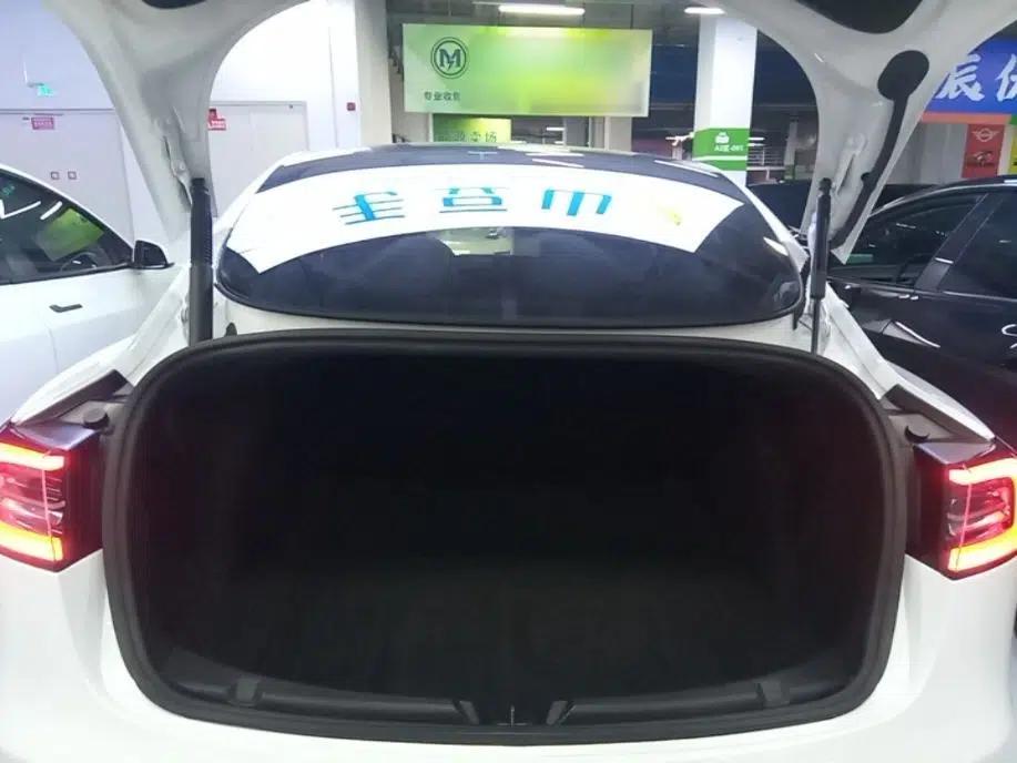 Tesla Model 3 2022 Rear-Wheel-Drive Version — миниатюра 22