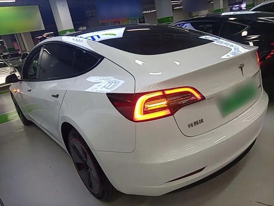 Tesla Model 3 2022 Rear-Wheel-Drive Version — миниатюра 4