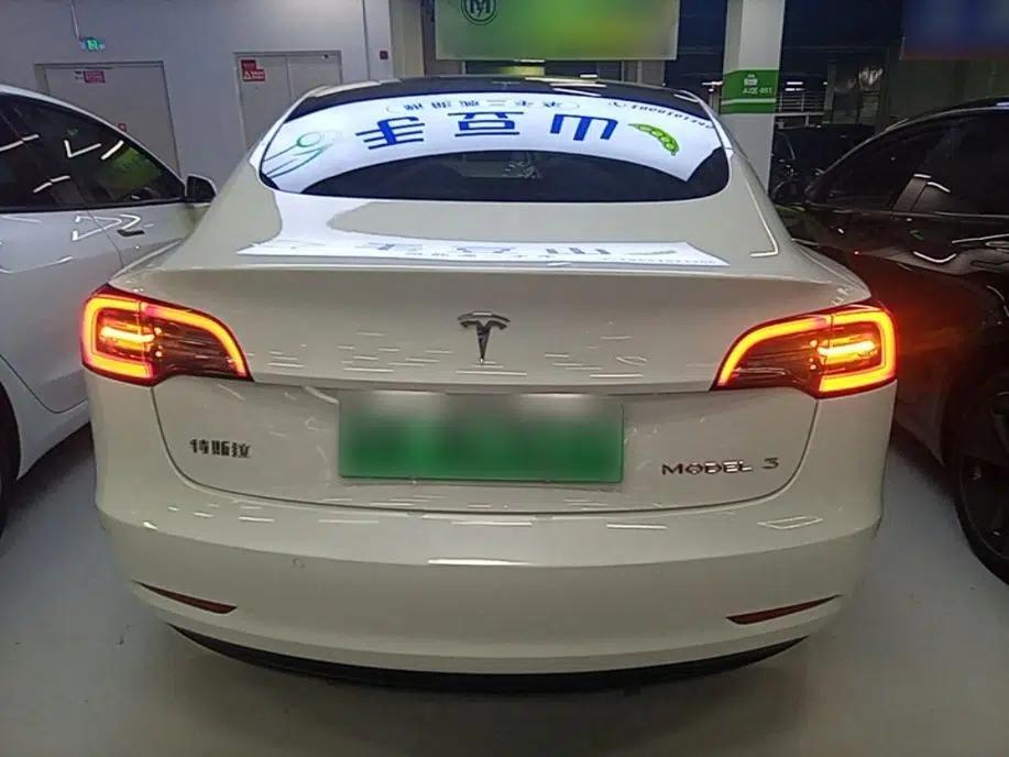 Tesla Model 3 2022 Rear-Wheel-Drive Version — миниатюра 5