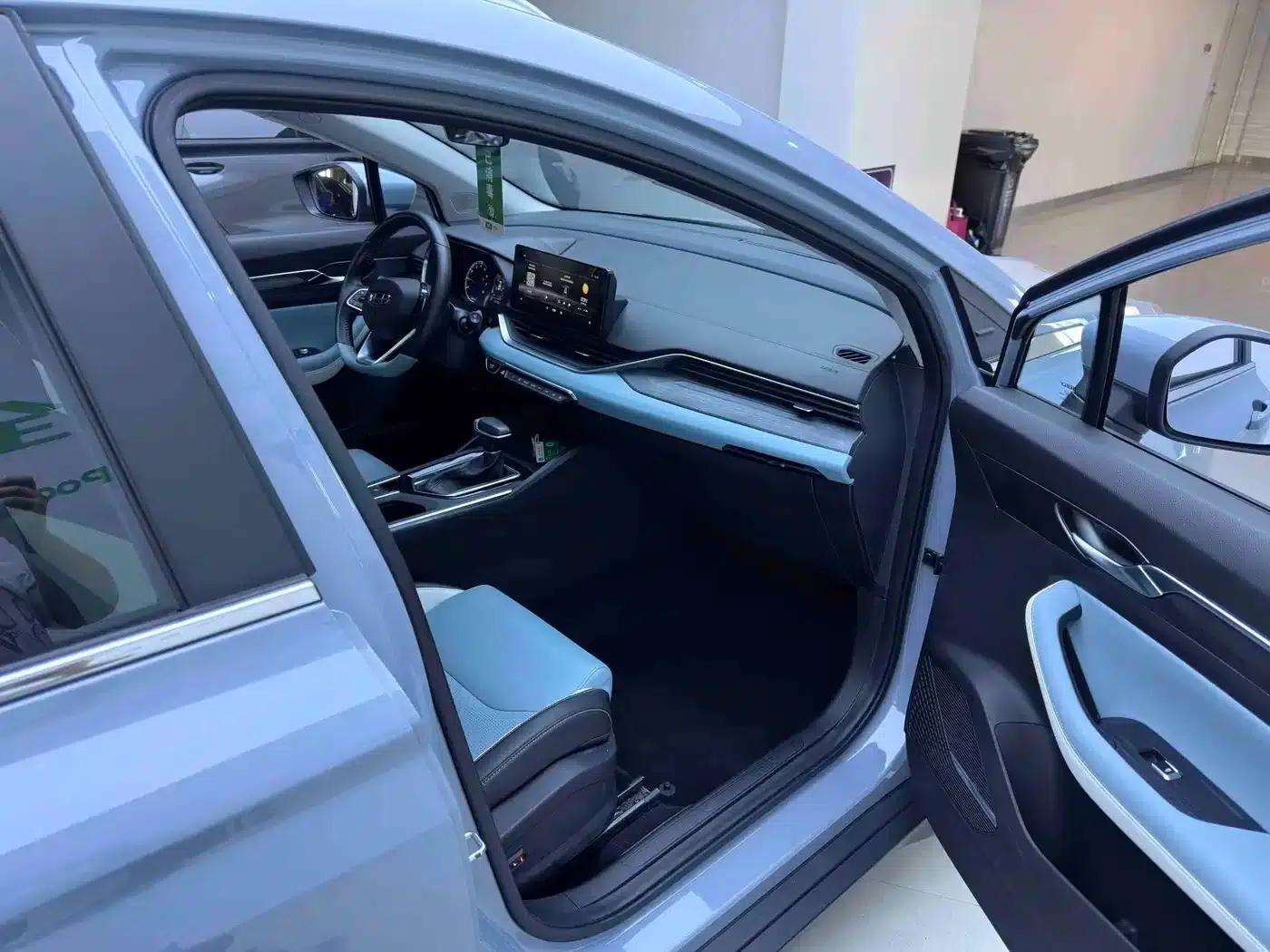 Geely Emgrand S 2022 1.4T CVT Crossover Player Edition — миниатюра 10