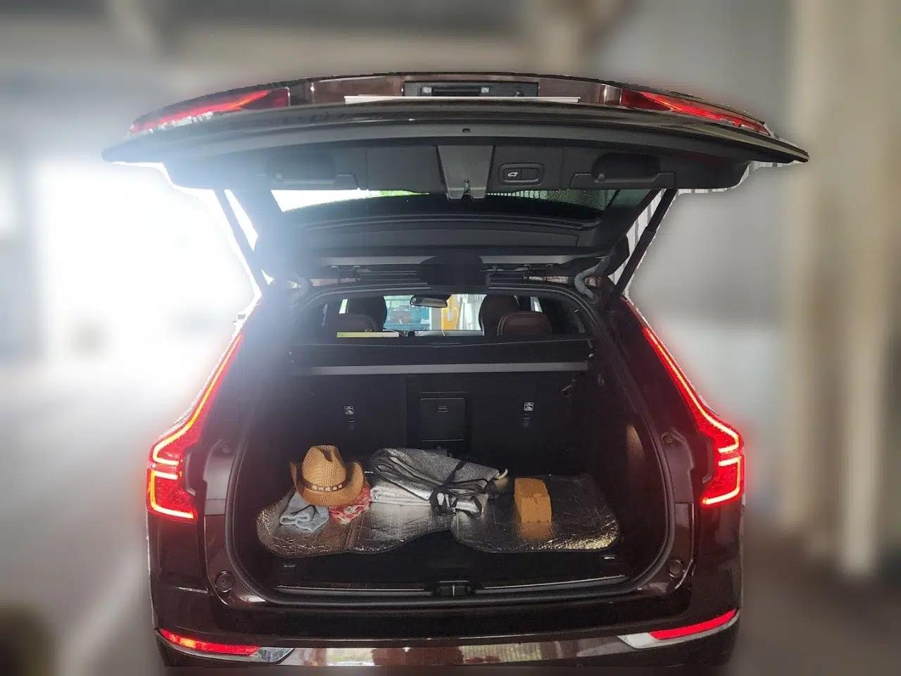 Volvo XC60 2021 T5 4x4 Smart Luxury Edition — миниатюра 16