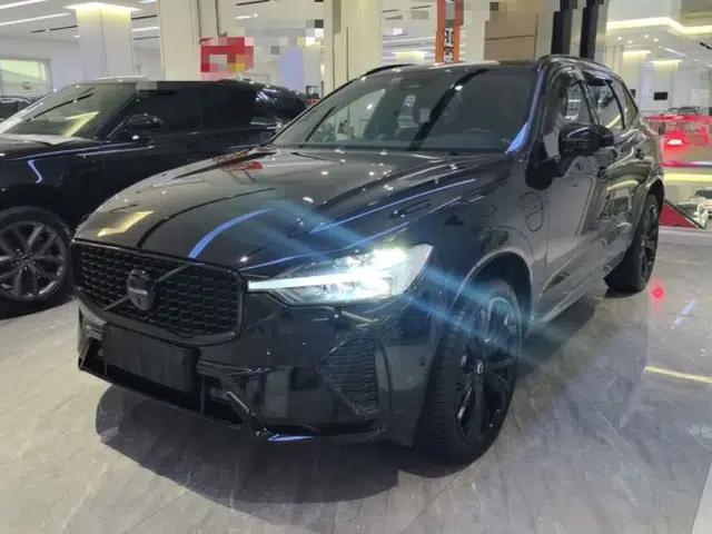 Volvo XC60 New Energy 2025 Plug-in Hybrid Long-Range All-Wheel Drive Zhiyuan Extreme Night Black Edition