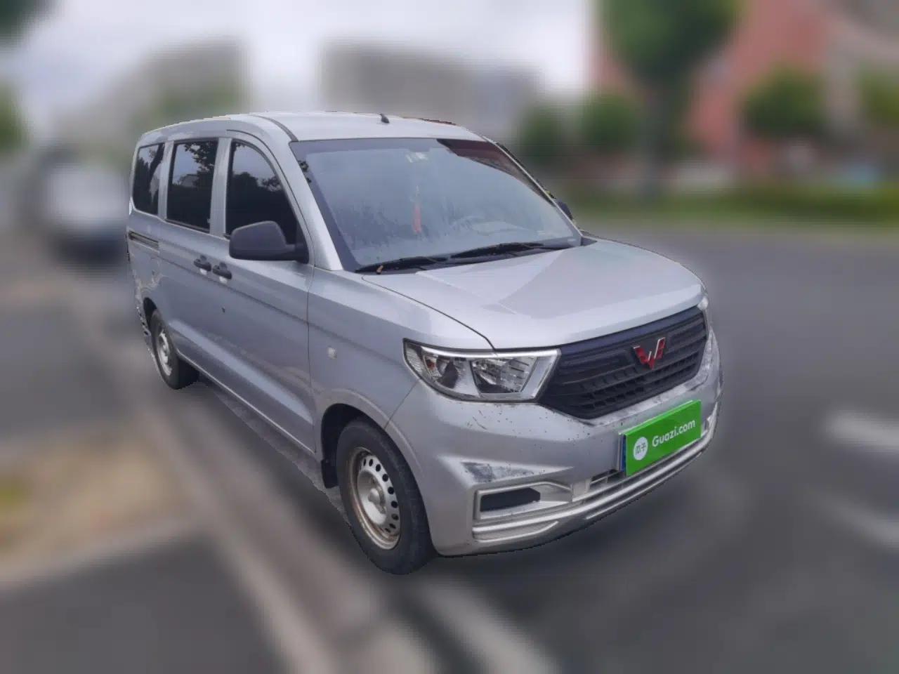 Wuling Hongguang V 2019 1.5L Jingqu Version China VI LAR — миниатюра 3