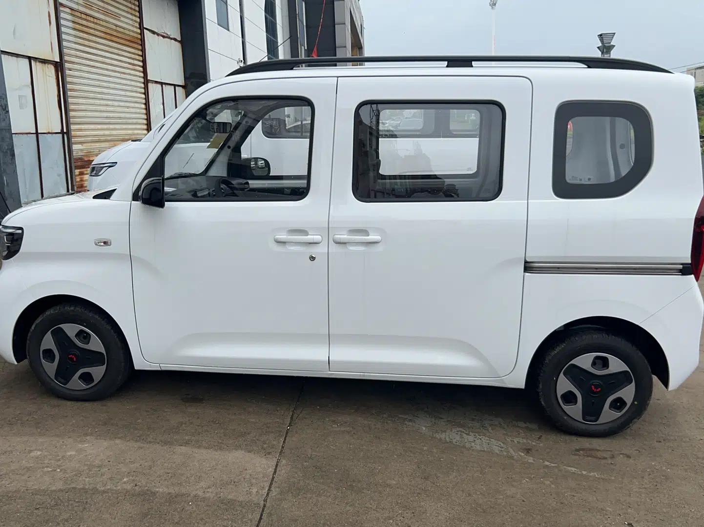 Wuling Zhiguang New Energy 2025 Comfort Model — миниатюра 6